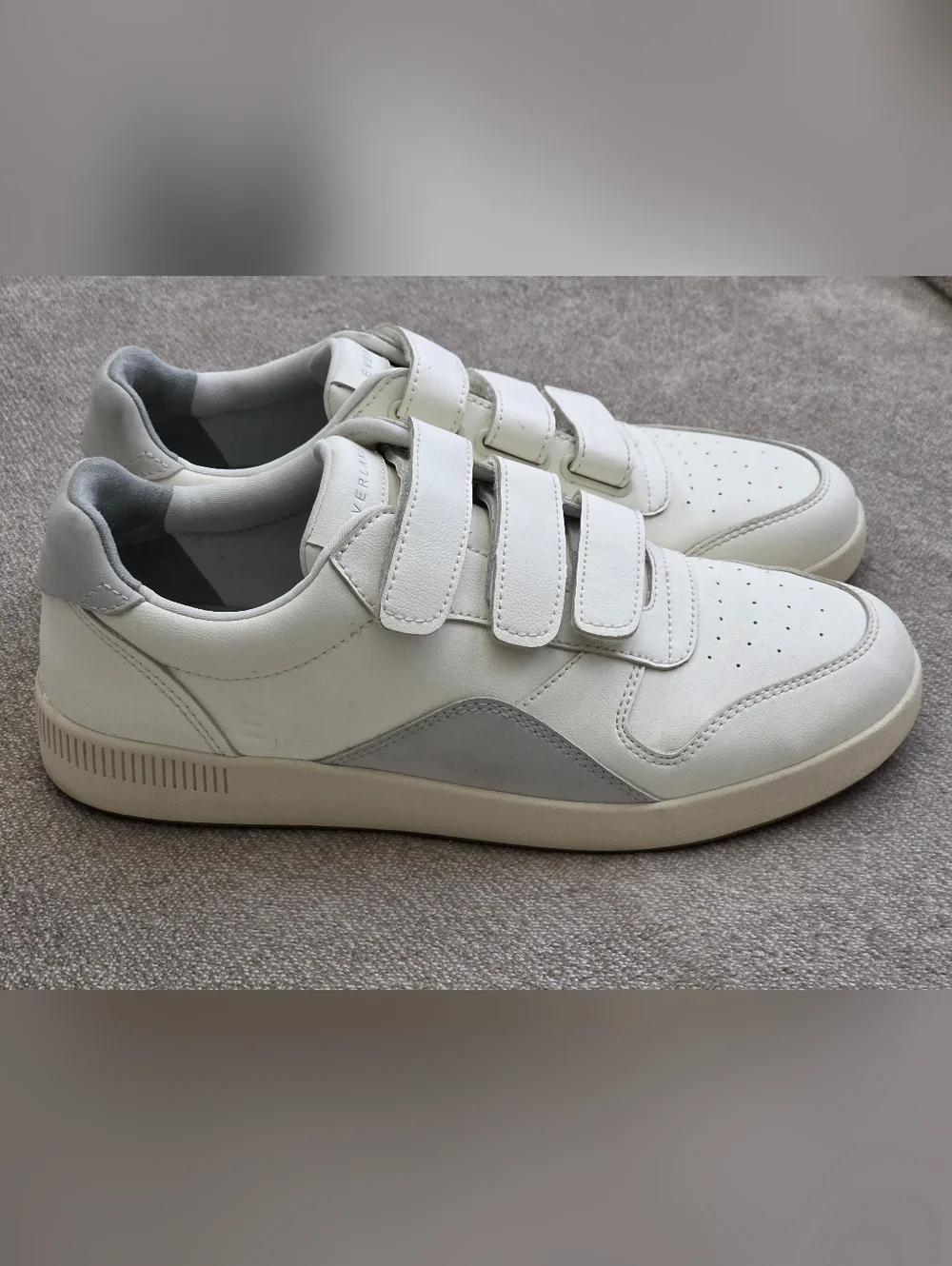 EVERLANE The ReLeather® Velcro Court Sneaker Off White/Fog Unisex W-8 M-6